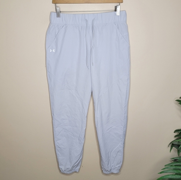Under Armour | Ligh Gray Jogger Style Pull-On Elastic Waist Pants Size Medium - Picture 1 of 7